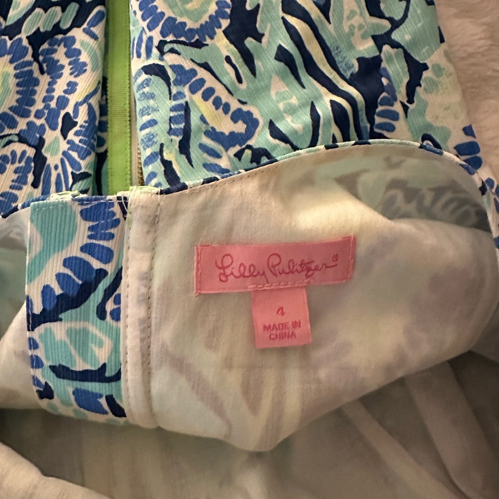 Lilly Pulitzer Shift Dress, Size 4 - Picture 4 of 4